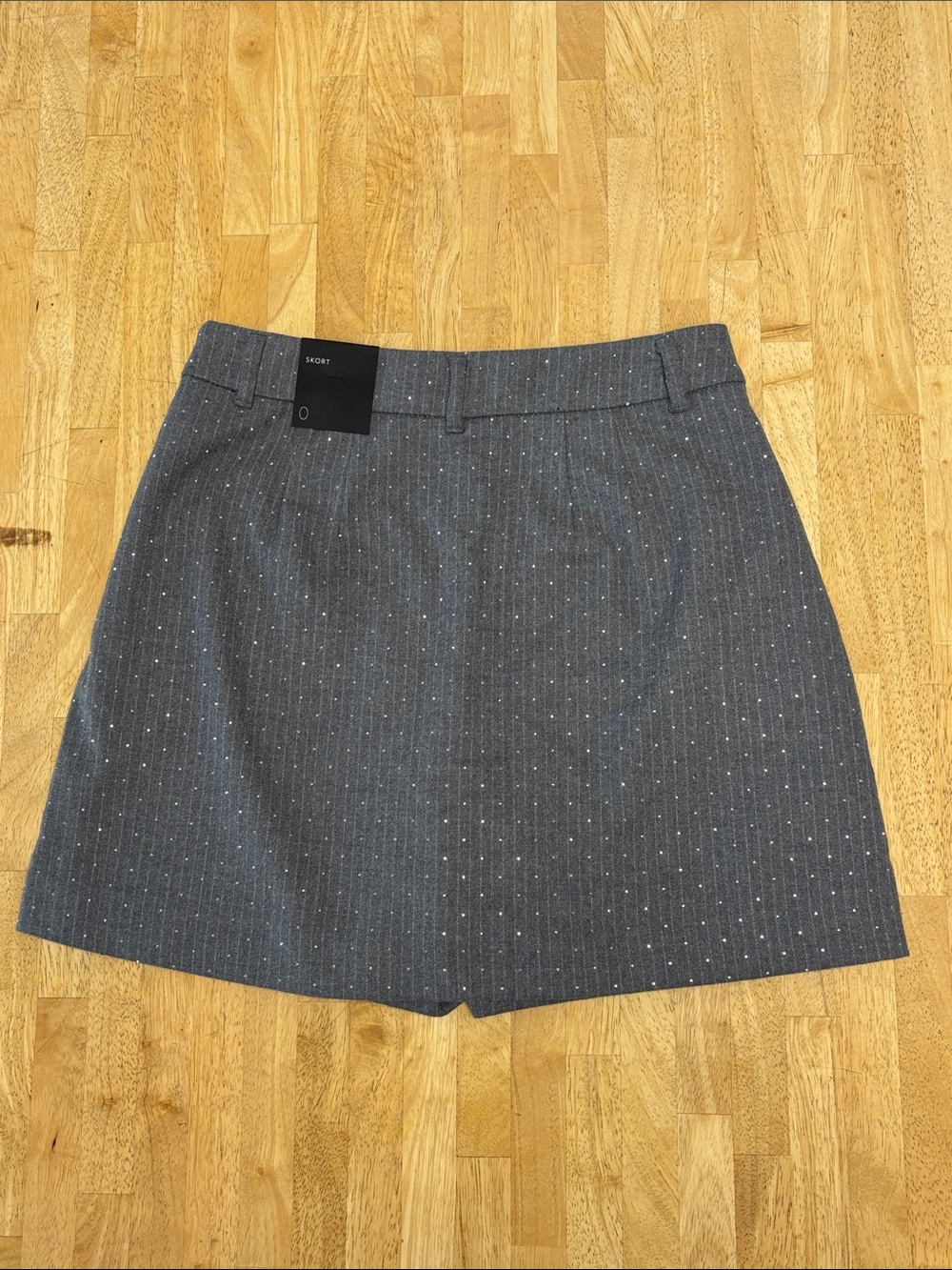 White House Black Market Grey White Pinstripe Skort Shorts w/Crystals - Picture 8 of 9
